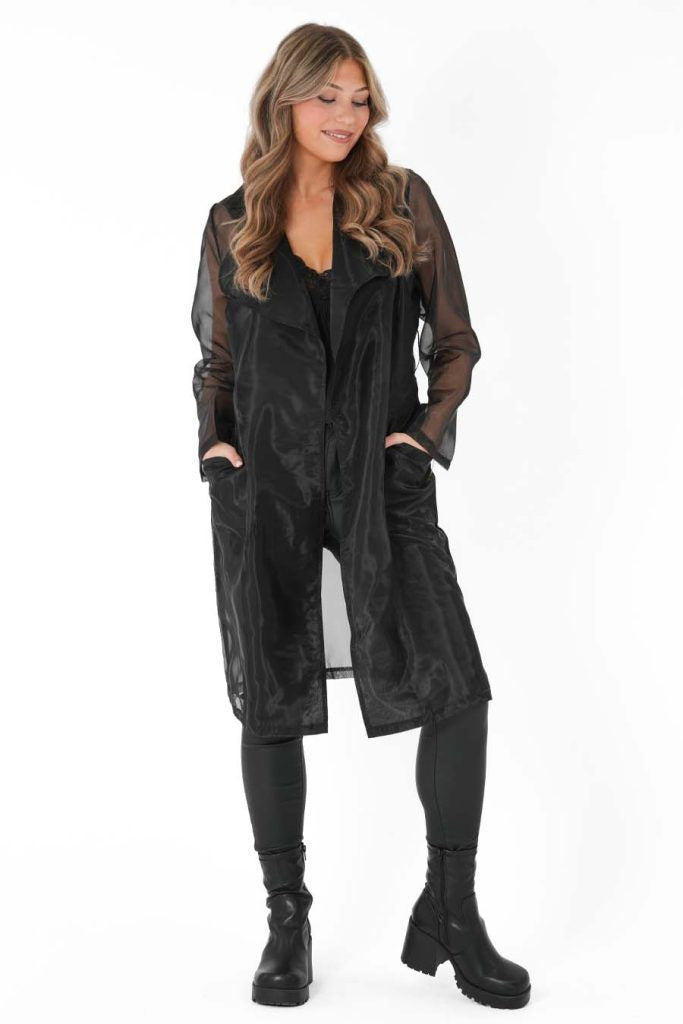 Capri Collection, Neela Takki