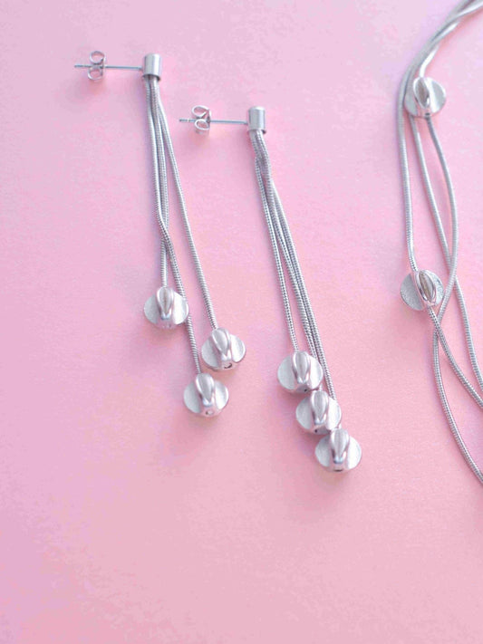 Hopeapuro, Freela Maxi Korvakorut