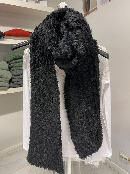 Marke, Teddy Kaulahuivi