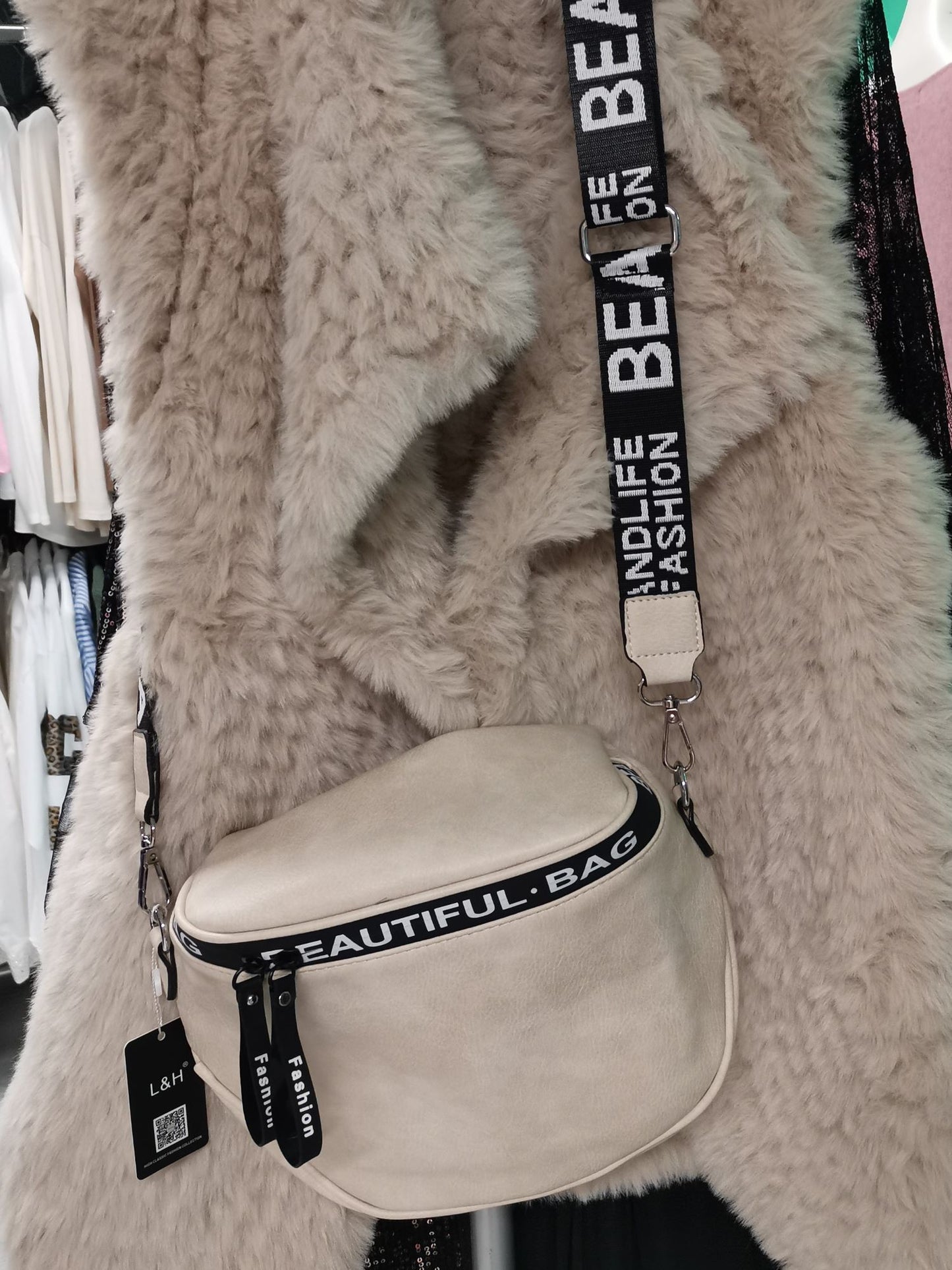 Siiri Crossbody Laukku