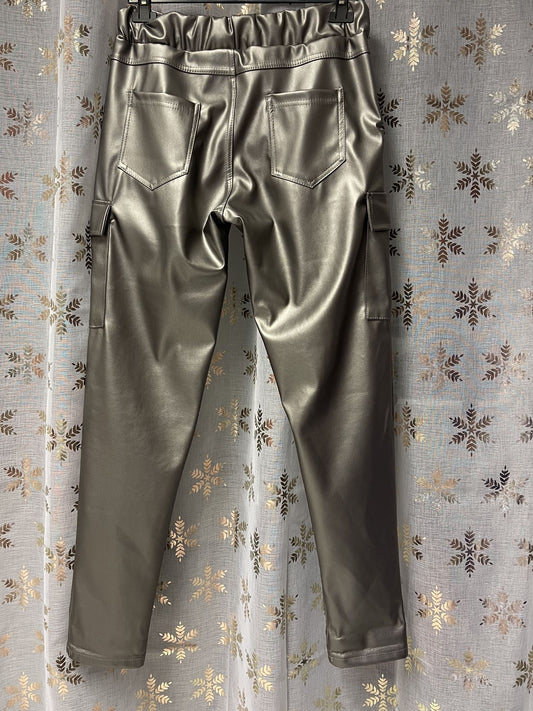 Ulla, Coutatut Housut