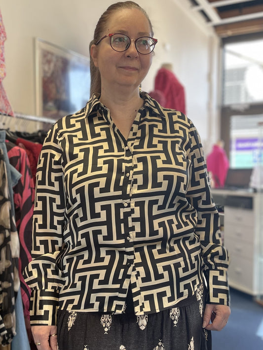 Capri Collection, Selena Paita