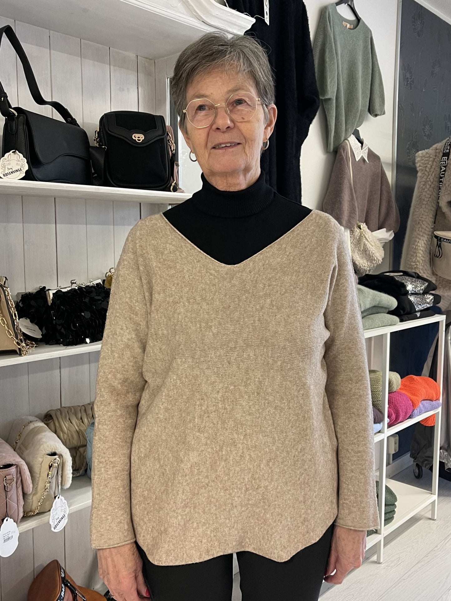 Marta du Chateau, Celina Neule