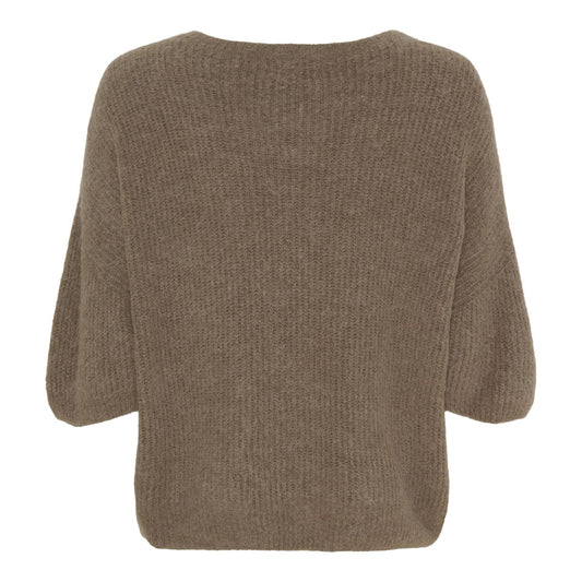 Marta du Chateau, Lanza Neule