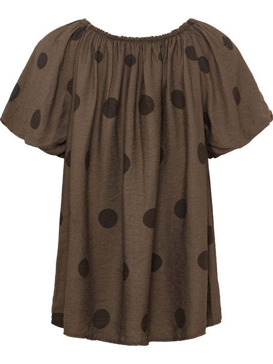 Marta du Chateau, Luciana Top