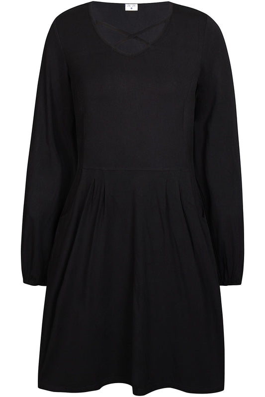 Ze-Ze, Bette 904 Mekko