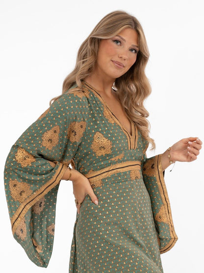 Capri Collection, Ayla Mekko