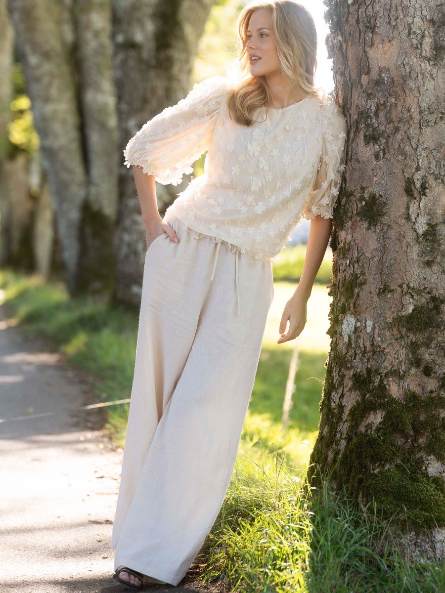 Capri Collection,  Chateau Blouse