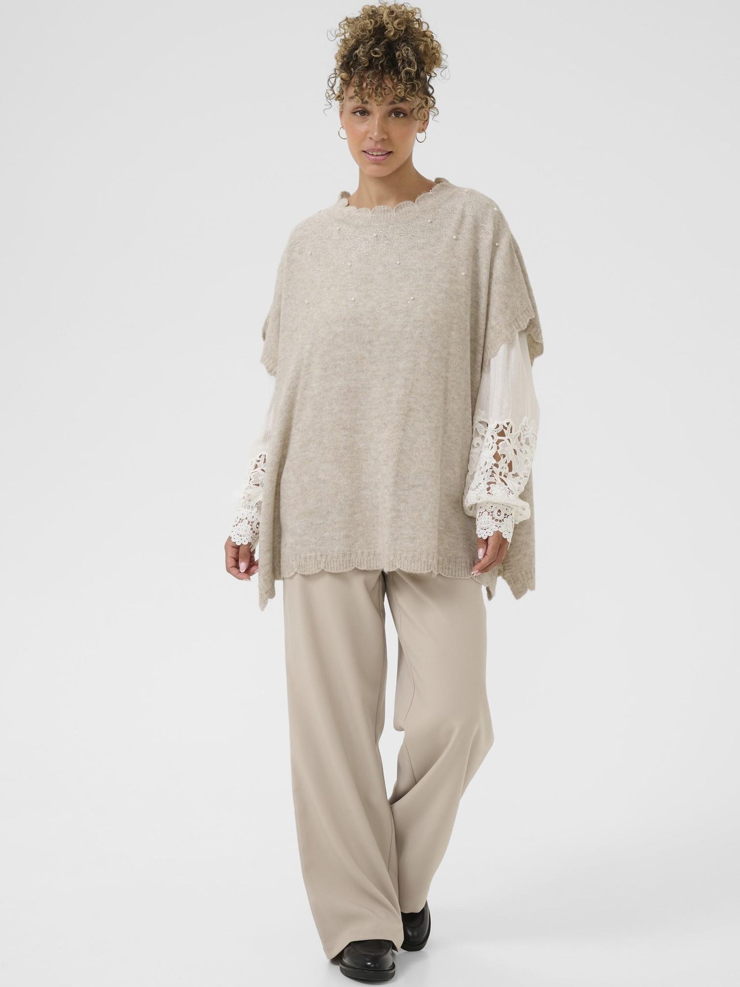 Cream, Manuella Poncho