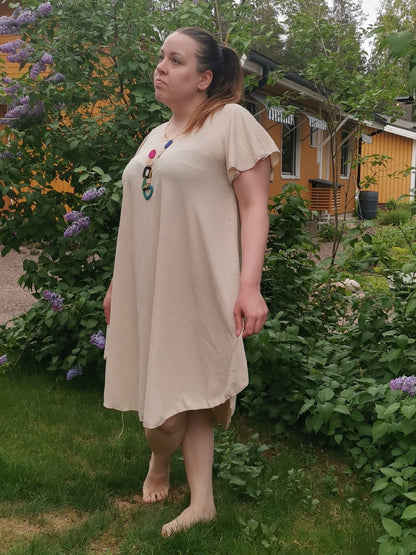 Mari, A-linjainen mekko