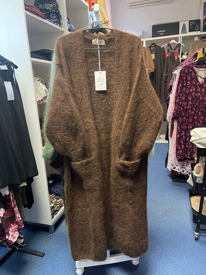 Mohair Neuletakki, Usva