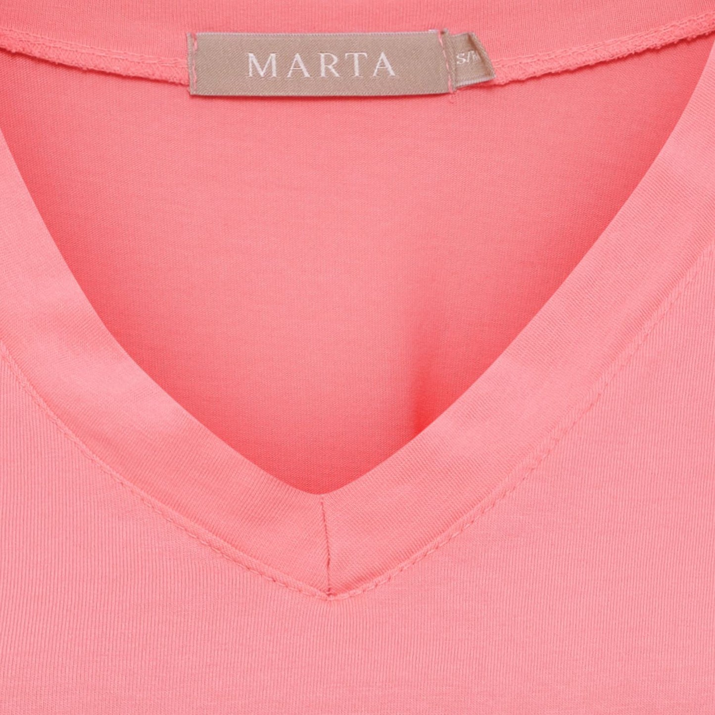 Marta du Chateau, Sabela T-Paita