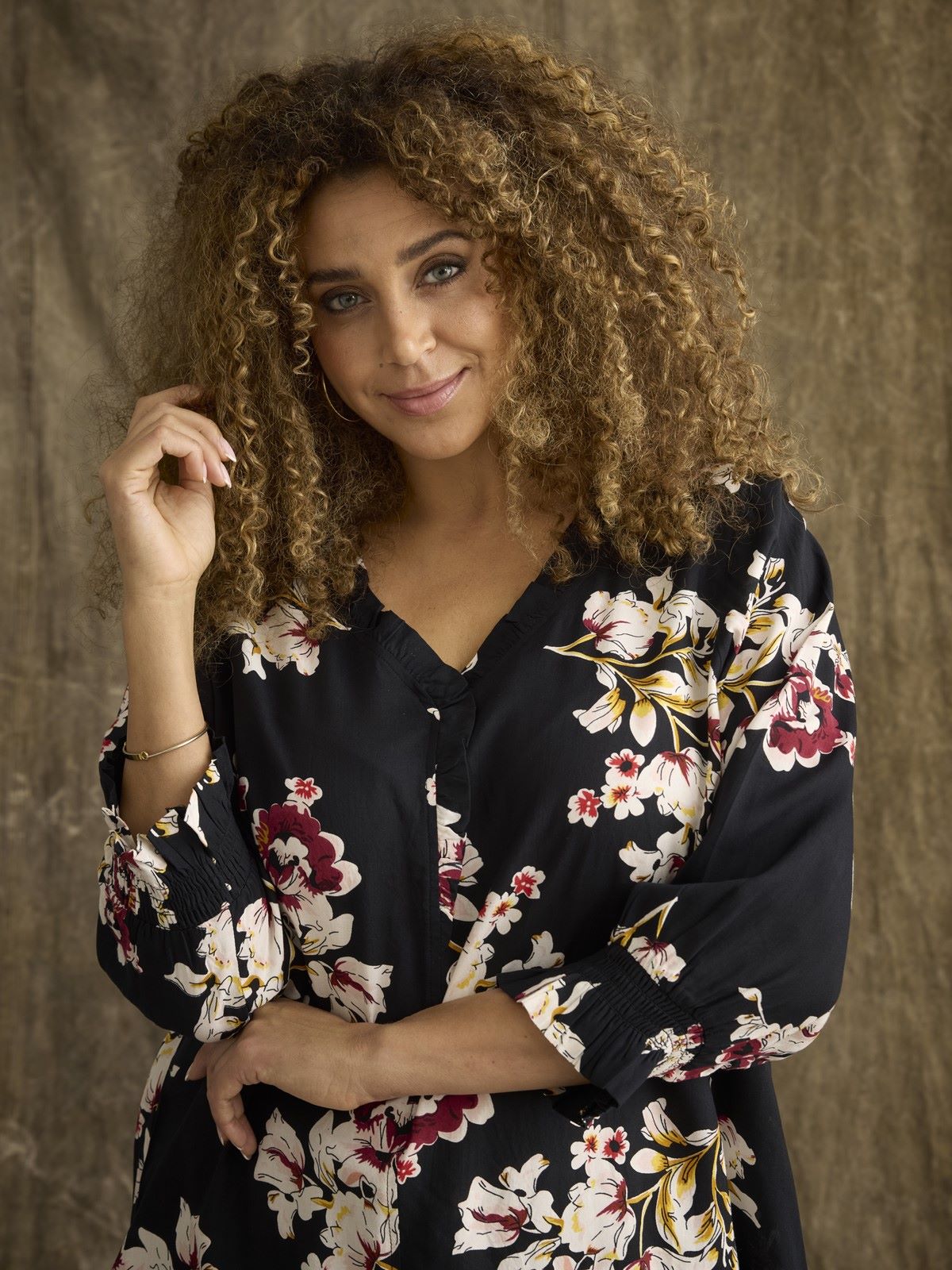 Zhenzi, Ozie 937 Tunika